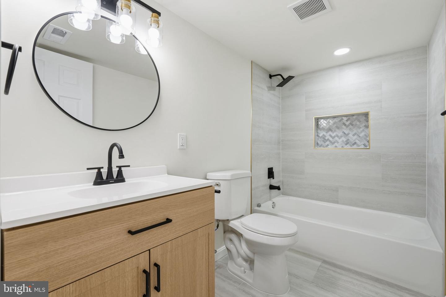 12219 RIVER RD, REMINGTON, Virginia 22734, 4 Bedrooms Bedrooms, ,3 BathroomsBathrooms,Residential,For sale,12219 RIVER RD,VAFQ2017430 MLS # VAFQ2017430