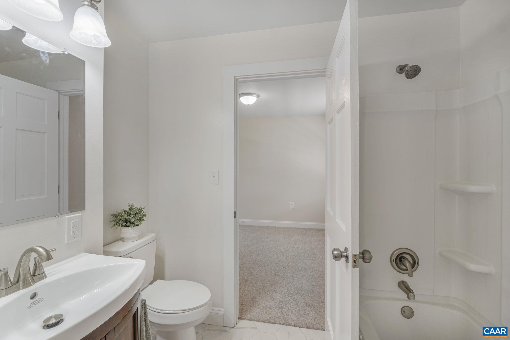 115 MONTVIEW DR, RUCKERSVILLE, Virginia 22968, 3 Bedrooms Bedrooms, ,4 BathroomsBathrooms,Residential,115 MONTVIEW DR,663564 MLS # 663564 115 MONTVIEW DR, RUCKERSVILLE, Virginia 22968, 3 Bedrooms Bedrooms, ,4 BathroomsBathrooms,Residential,115 MONTVIEW DR,663564 MLS # 663564