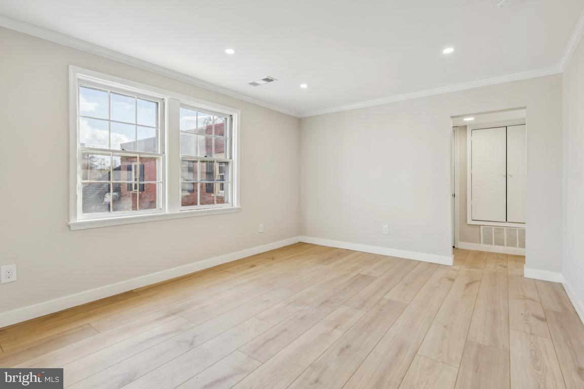 2037 38TH ST SE #301, WASHINGTON, District Of Columbia 20020, 2 Bedrooms Bedrooms, ,1 BathroomBathrooms,Residential,For sale,2037 38TH ST SE #301,DCDC2217062 MLS # DCDC2217062 2037 38TH ST SE #301, WASHINGTON, District Of Columbia 20020, 2 Bedrooms Bedrooms, ,1 BathroomBathrooms,Residential,For sale,2037 38TH ST SE #301,DCDC2217062 MLS # DCDC2217062