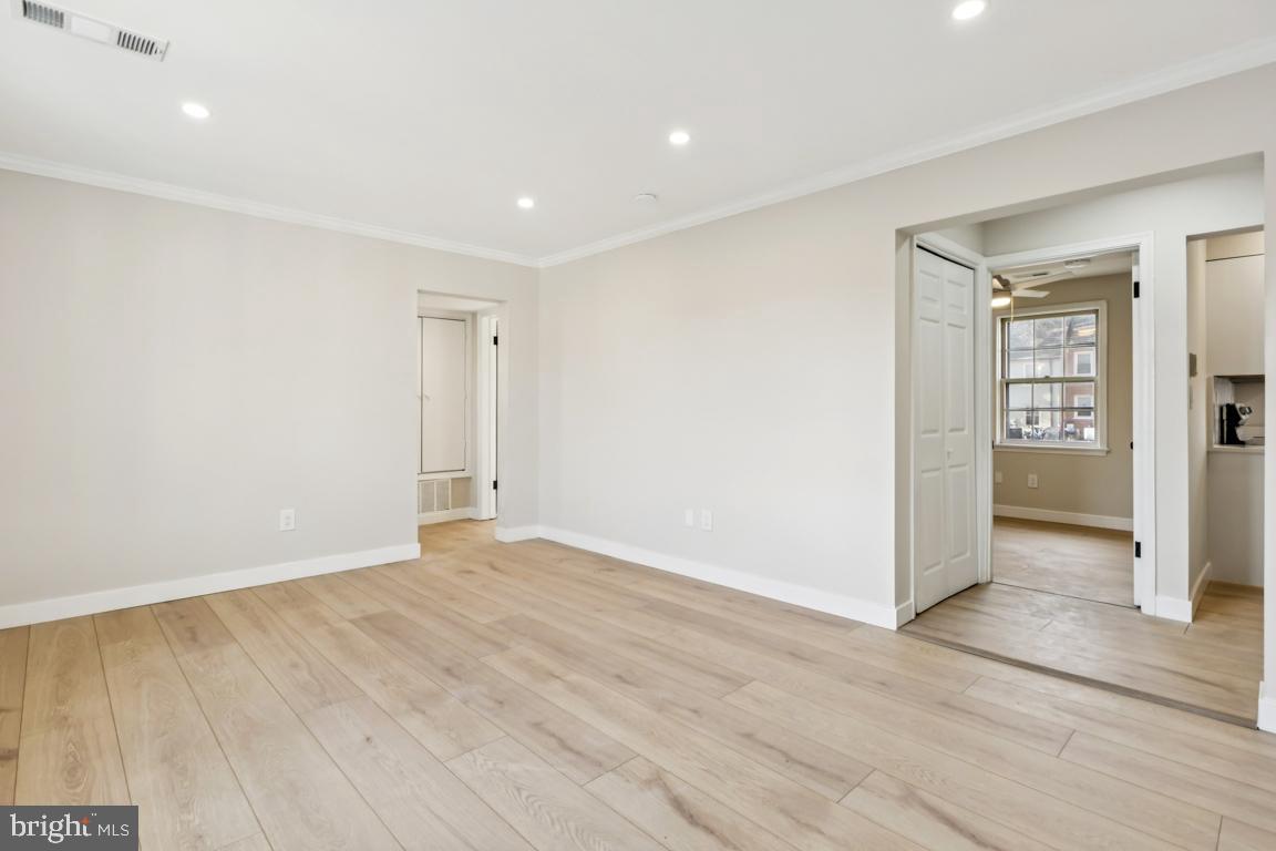 2037 38TH ST SE #301, WASHINGTON, District Of Columbia 20020, 2 Bedrooms Bedrooms, ,1 BathroomBathrooms,Residential,For sale,2037 38TH ST SE #301,DCDC2217062 MLS # DCDC2217062 2037 38TH ST SE #301, WASHINGTON, District Of Columbia 20020, 2 Bedrooms Bedrooms, ,1 BathroomBathrooms,Residential,For sale,2037 38TH ST SE #301,DCDC2217062 MLS # DCDC2217062