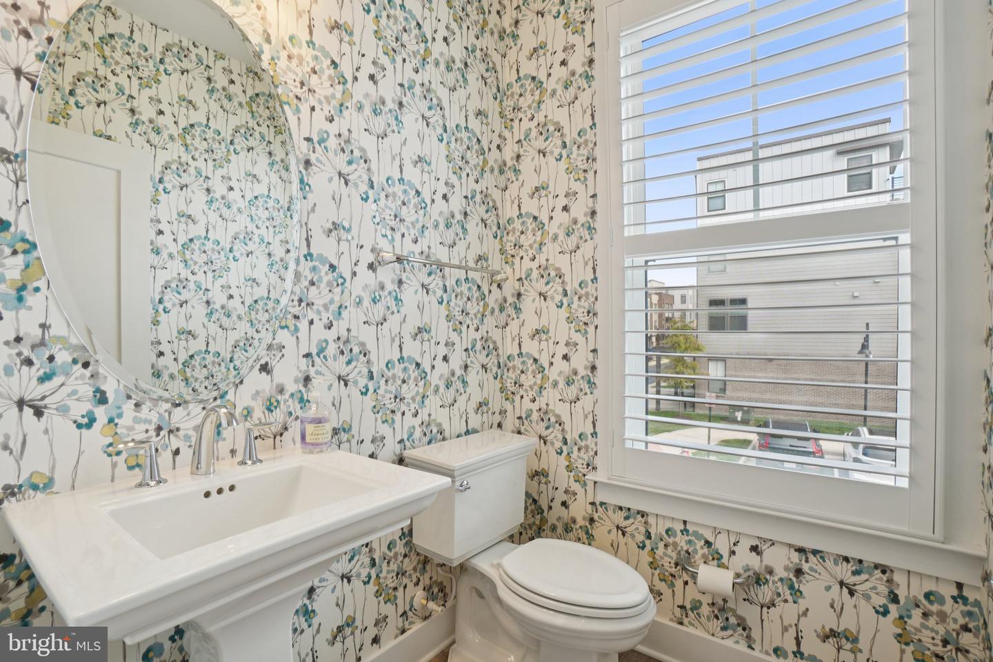 1641 BANDIT LOOP, RESTON, Virginia 20190, 3 Bedrooms Bedrooms, ,2 BathroomsBathrooms,Residential,For sale,1641 BANDIT LOOP,VAFX2273864 MLS # VAFX2273864 1641 BANDIT LOOP, RESTON, Virginia 20190, 3 Bedrooms Bedrooms, ,2 BathroomsBathrooms,Residential,For sale,1641 BANDIT LOOP,VAFX2273864 MLS # VAFX2273864