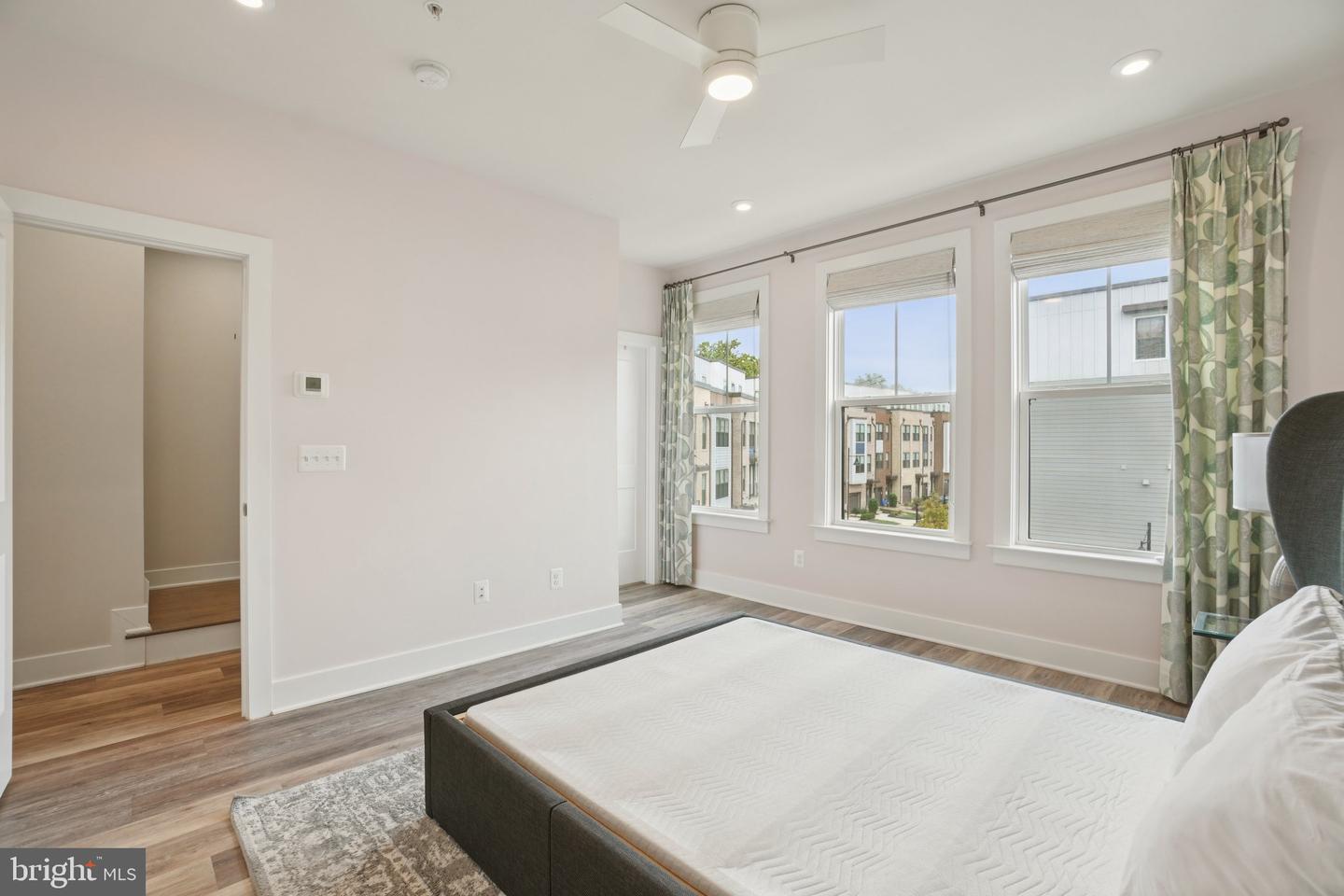 1641 BANDIT LOOP, RESTON, Virginia 20190, 3 Bedrooms Bedrooms, ,2 BathroomsBathrooms,Residential,For sale,1641 BANDIT LOOP,VAFX2273864 MLS # VAFX2273864 1641 BANDIT LOOP, RESTON, Virginia 20190, 3 Bedrooms Bedrooms, ,2 BathroomsBathrooms,Residential,For sale,1641 BANDIT LOOP,VAFX2273864 MLS # VAFX2273864