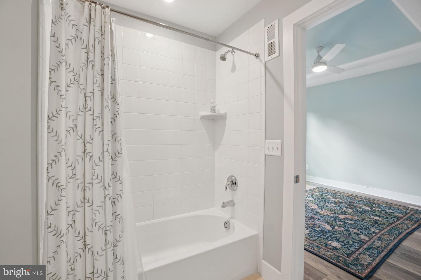 1641 BANDIT LOOP, RESTON, Virginia 20190, 3 Bedrooms Bedrooms, ,2 BathroomsBathrooms,Residential,For sale,1641 BANDIT LOOP,VAFX2273864 MLS # VAFX2273864 1641 BANDIT LOOP, RESTON, Virginia 20190, 3 Bedrooms Bedrooms, ,2 BathroomsBathrooms,Residential,For sale,1641 BANDIT LOOP,VAFX2273864 MLS # VAFX2273864