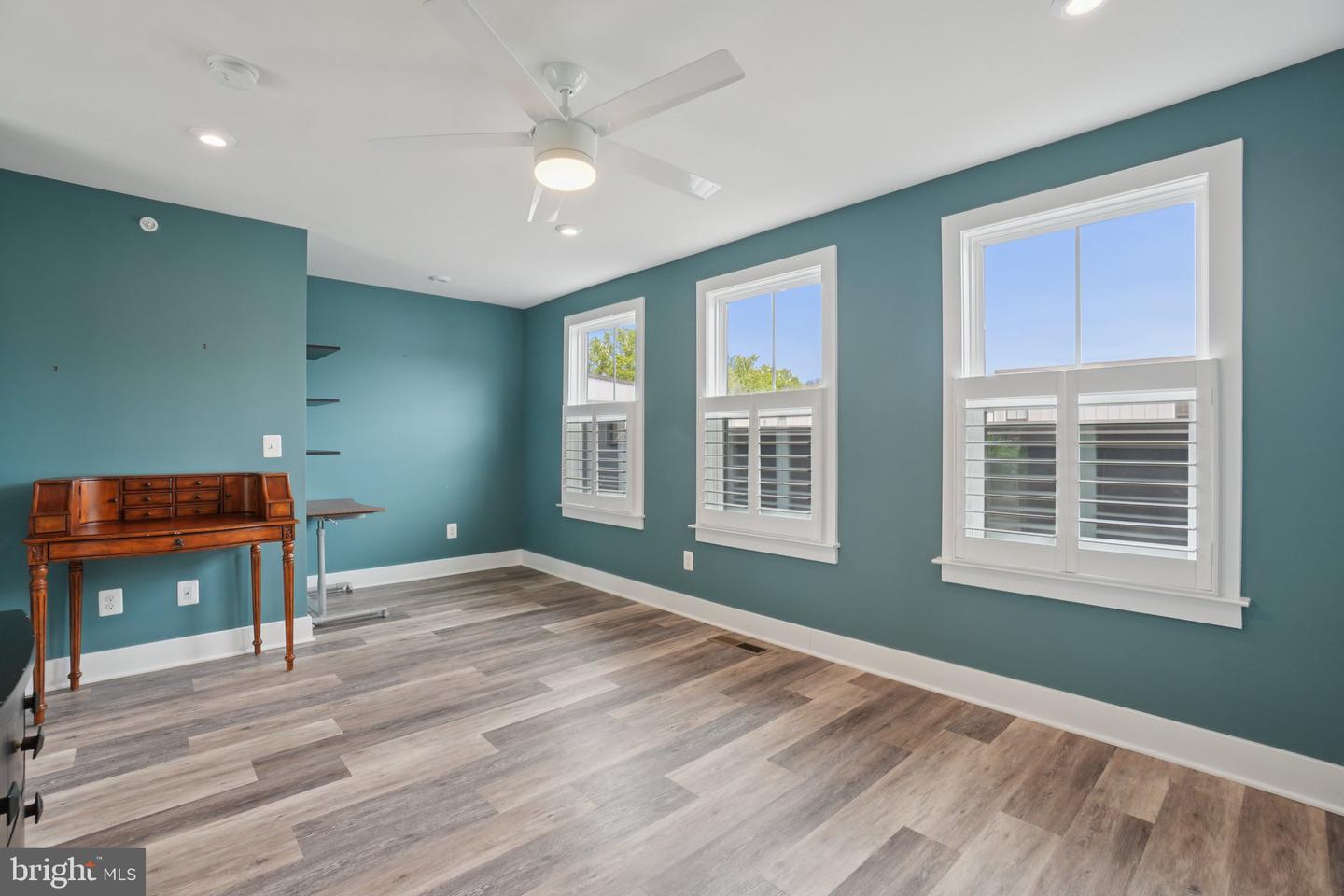 1641 BANDIT LOOP, RESTON, Virginia 20190, 3 Bedrooms Bedrooms, ,2 BathroomsBathrooms,Residential,For sale,1641 BANDIT LOOP,VAFX2273864 MLS # VAFX2273864 1641 BANDIT LOOP, RESTON, Virginia 20190, 3 Bedrooms Bedrooms, ,2 BathroomsBathrooms,Residential,For sale,1641 BANDIT LOOP,VAFX2273864 MLS # VAFX2273864