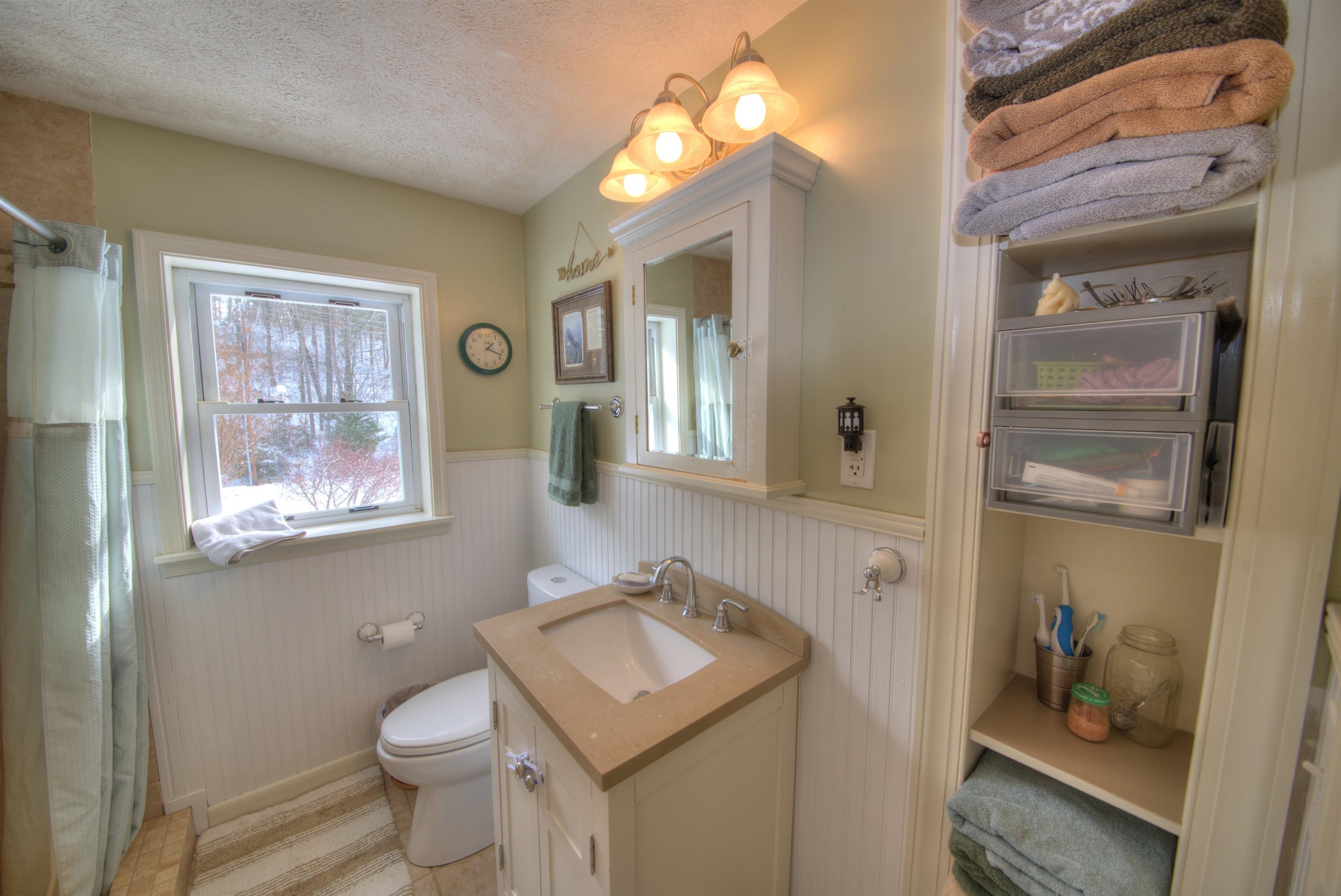 7011 SOUTH EAST SIDE HWY, ELKTON, Virginia 22827, 4 Bedrooms Bedrooms, ,2 BathroomsBathrooms,Residential,7011 SOUTH EAST SIDE HWY,671802 MLS # 671802 7011 SOUTH EAST SIDE HWY, ELKTON, Virginia 22827, 4 Bedrooms Bedrooms, ,2 BathroomsBathrooms,Residential,7011 SOUTH EAST SIDE HWY,671802 MLS # 671802