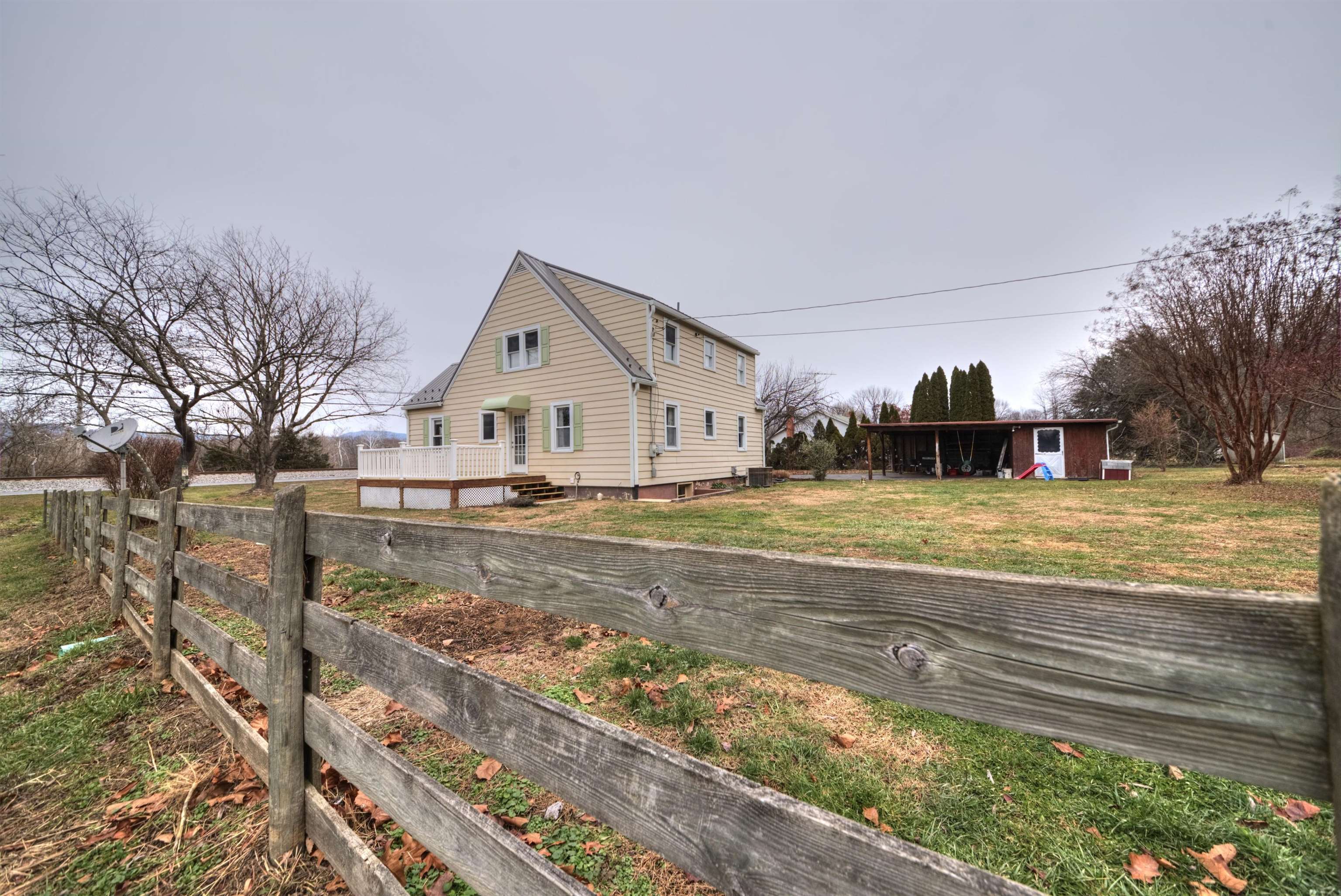 7011 SOUTH EAST SIDE HWY, ELKTON, Virginia 22827, 4 Bedrooms Bedrooms, ,2 BathroomsBathrooms,Residential,7011 SOUTH EAST SIDE HWY,671802 MLS # 671802 7011 SOUTH EAST SIDE HWY, ELKTON, Virginia 22827, 4 Bedrooms Bedrooms, ,2 BathroomsBathrooms,Residential,7011 SOUTH EAST SIDE HWY,671802 MLS # 671802