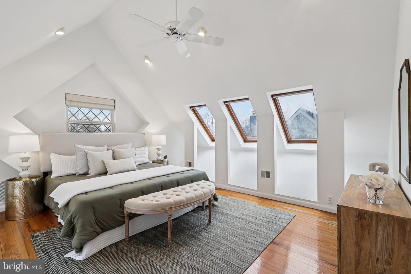 4711 17TH ST N, ARLINGTON, Virginia 22207, 4 Bedrooms Bedrooms, ,2 BathroomsBathrooms,Residential,For sale,4711 17TH ST N,VAAR2065434 MLS # VAAR2065434 4711 17TH ST N, ARLINGTON, Virginia 22207, 4 Bedrooms Bedrooms, ,2 BathroomsBathrooms,Residential,For sale,4711 17TH ST N,VAAR2065434 MLS # VAAR2065434