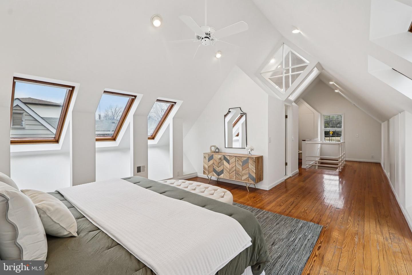 4711 17TH ST N, ARLINGTON, Virginia 22207, 4 Bedrooms Bedrooms, ,2 BathroomsBathrooms,Residential,For sale,4711 17TH ST N,VAAR2065434 MLS # VAAR2065434 4711 17TH ST N, ARLINGTON, Virginia 22207, 4 Bedrooms Bedrooms, ,2 BathroomsBathrooms,Residential,For sale,4711 17TH ST N,VAAR2065434 MLS # VAAR2065434