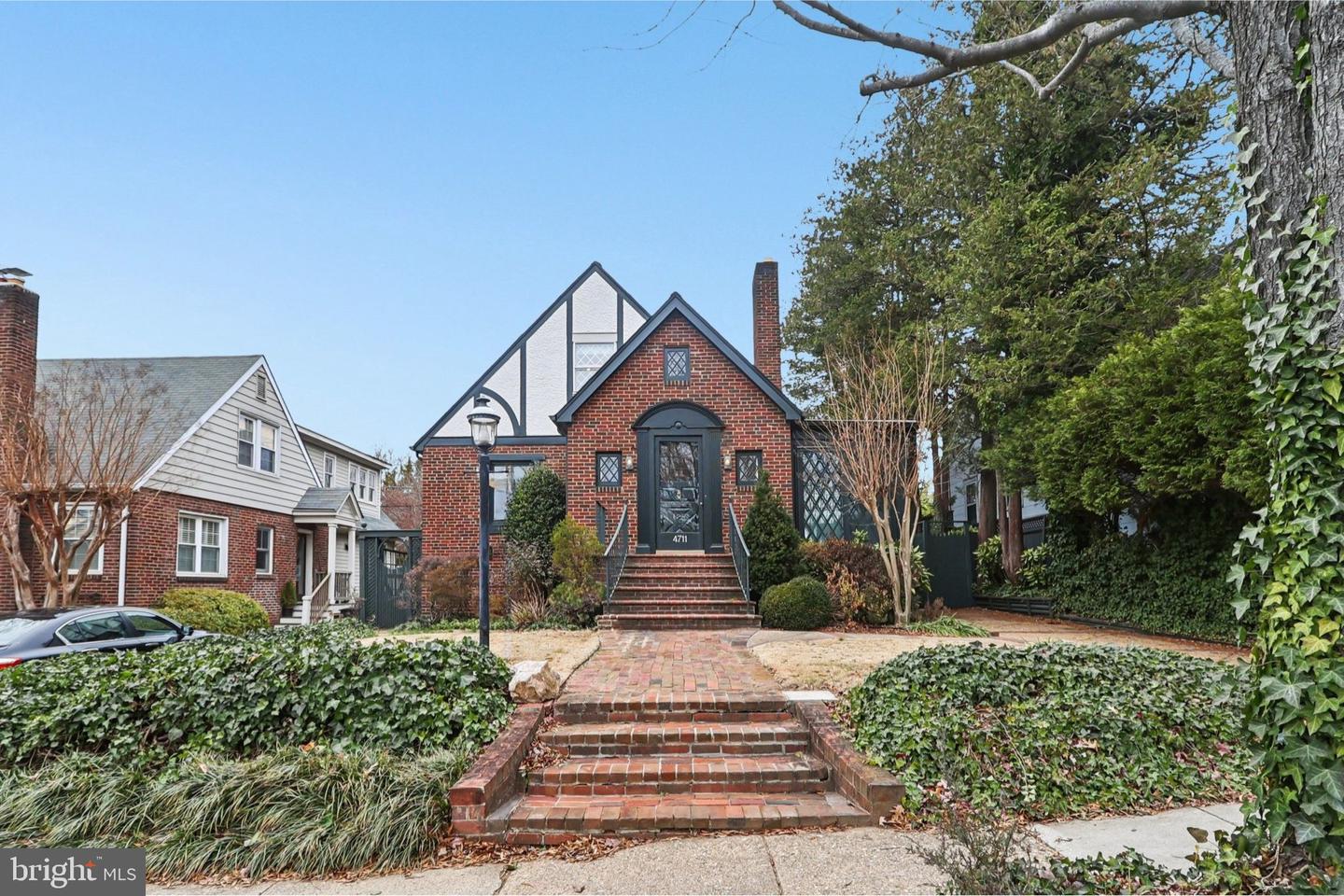 4711 17TH ST N, ARLINGTON, Virginia 22207, 4 Bedrooms Bedrooms, ,2 BathroomsBathrooms,Residential,For sale,4711 17TH ST N,VAAR2065434 MLS # VAAR2065434 4711 17TH ST N, ARLINGTON, Virginia 22207, 4 Bedrooms Bedrooms, ,2 BathroomsBathrooms,Residential,For sale,4711 17TH ST N,VAAR2065434 MLS # VAAR2065434