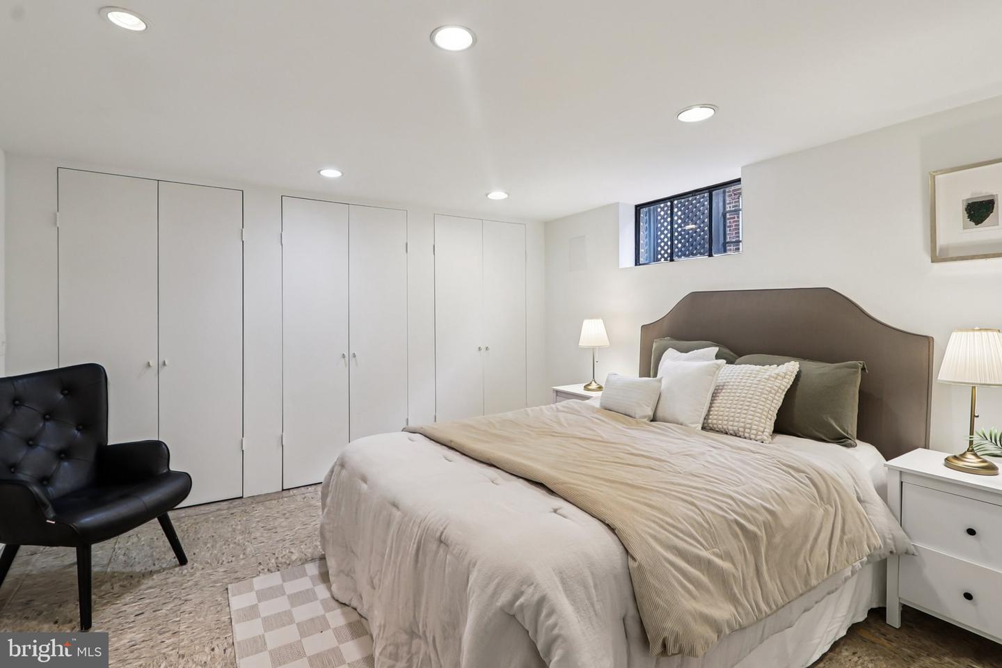 4711 17TH ST N, ARLINGTON, Virginia 22207, 4 Bedrooms Bedrooms, ,2 BathroomsBathrooms,Residential,For sale,4711 17TH ST N,VAAR2065434 MLS # VAAR2065434 4711 17TH ST N, ARLINGTON, Virginia 22207, 4 Bedrooms Bedrooms, ,2 BathroomsBathrooms,Residential,For sale,4711 17TH ST N,VAAR2065434 MLS # VAAR2065434