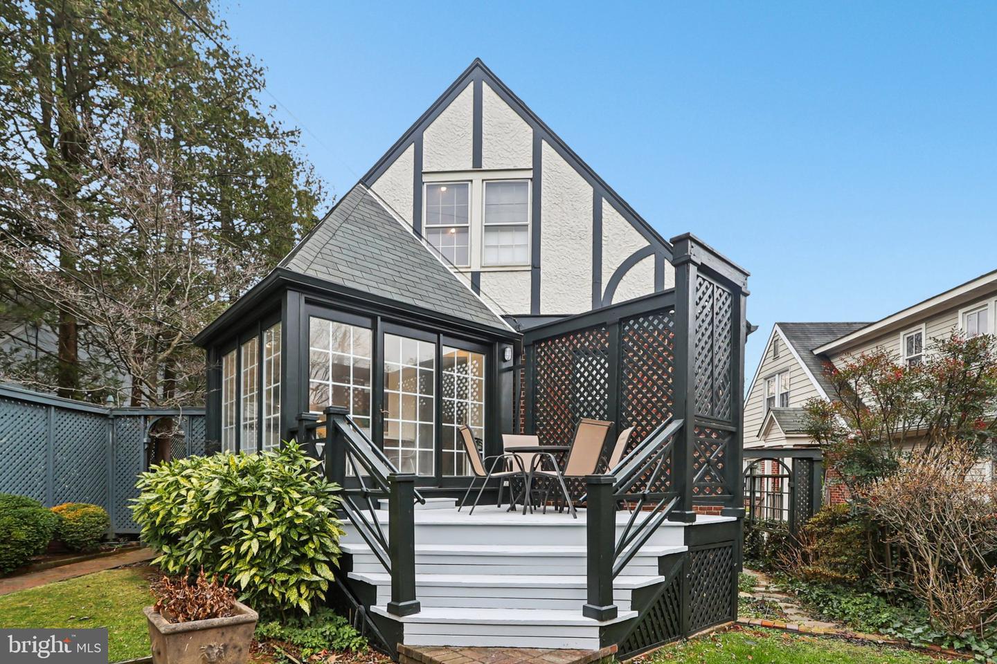 4711 17TH ST N, ARLINGTON, Virginia 22207, 4 Bedrooms Bedrooms, ,2 BathroomsBathrooms,Residential,For sale,4711 17TH ST N,VAAR2065434 MLS # VAAR2065434 4711 17TH ST N, ARLINGTON, Virginia 22207, 4 Bedrooms Bedrooms, ,2 BathroomsBathrooms,Residential,For sale,4711 17TH ST N,VAAR2065434 MLS # VAAR2065434