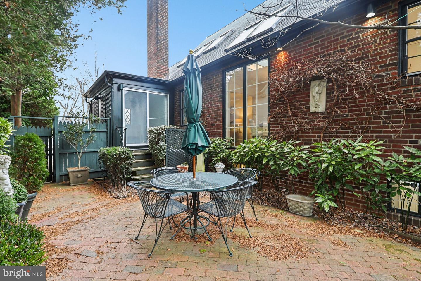 4711 17TH ST N, ARLINGTON, Virginia 22207, 4 Bedrooms Bedrooms, ,2 BathroomsBathrooms,Residential,For sale,4711 17TH ST N,VAAR2065434 MLS # VAAR2065434 4711 17TH ST N, ARLINGTON, Virginia 22207, 4 Bedrooms Bedrooms, ,2 BathroomsBathrooms,Residential,For sale,4711 17TH ST N,VAAR2065434 MLS # VAAR2065434