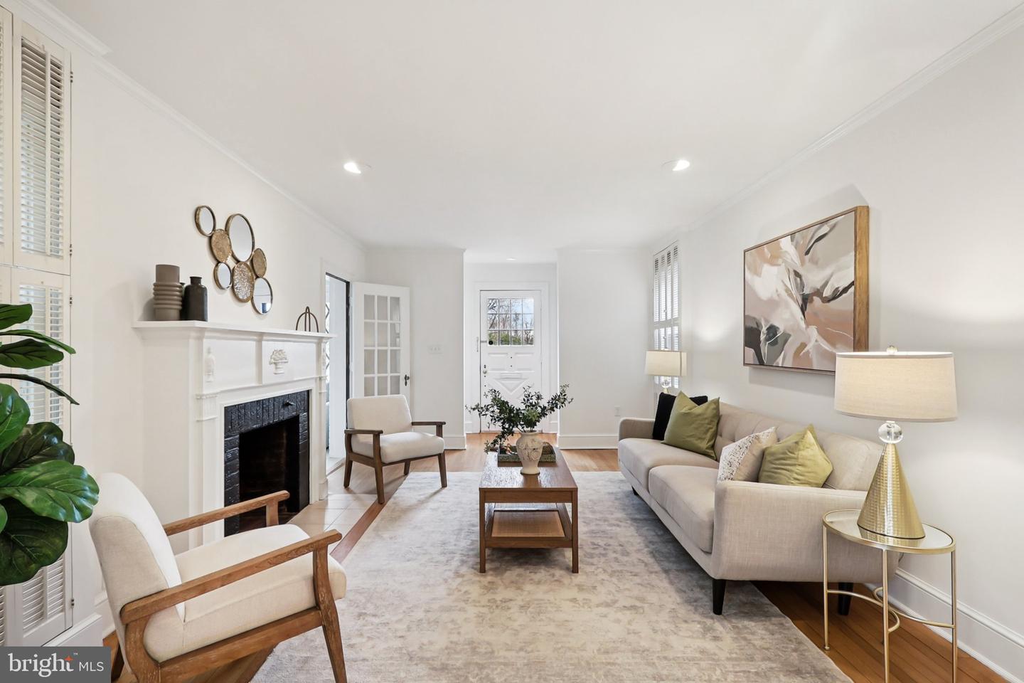 4711 17TH ST N, ARLINGTON, Virginia 22207, 4 Bedrooms Bedrooms, ,2 BathroomsBathrooms,Residential,For sale,4711 17TH ST N,VAAR2065434 MLS # VAAR2065434 4711 17TH ST N, ARLINGTON, Virginia 22207, 4 Bedrooms Bedrooms, ,2 BathroomsBathrooms,Residential,For sale,4711 17TH ST N,VAAR2065434 MLS # VAAR2065434