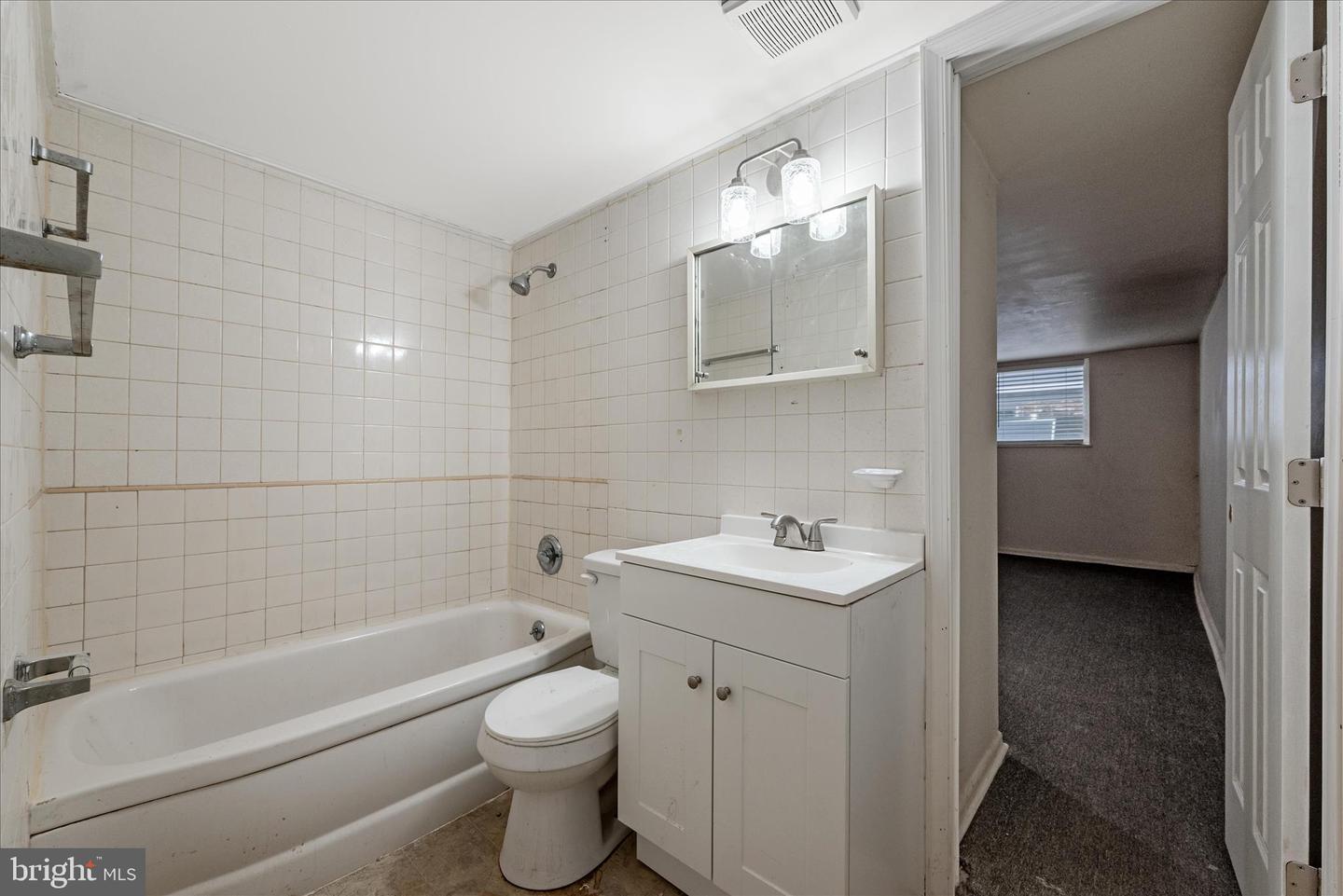 127 SHIRLEY ST, WINCHESTER, Virginia 22601, 4 Bedrooms Bedrooms, ,2 BathroomsBathrooms,Residential,For sale,127 SHIRLEY ST,VAWI2009378 MLS # VAWI2009378 127 SHIRLEY ST, WINCHESTER, Virginia 22601, 4 Bedrooms Bedrooms, ,2 BathroomsBathrooms,Residential,For sale,127 SHIRLEY ST,VAWI2009378 MLS # VAWI2009378