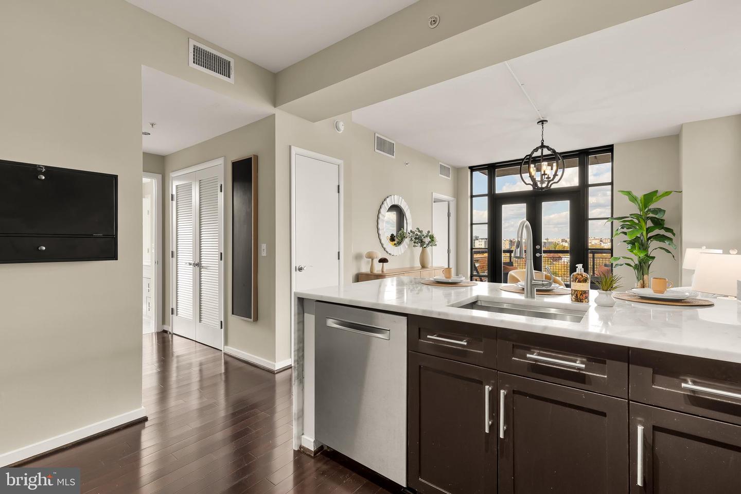 437 NEW YORK AVE NW #1001, WASHINGTON, District Of Columbia 20001, 1 Bedroom Bedrooms, ,1 BathroomBathrooms,Residential,For sale,437 NEW YORK AVE NW #1001,DCDC2230468 MLS # DCDC2230468 437 NEW YORK AVE NW #1001, WASHINGTON, District Of Columbia 20001, 1 Bedroom Bedrooms, ,1 BathroomBathrooms,Residential,For sale,437 NEW YORK AVE NW #1001,DCDC2230468 MLS # DCDC2230468