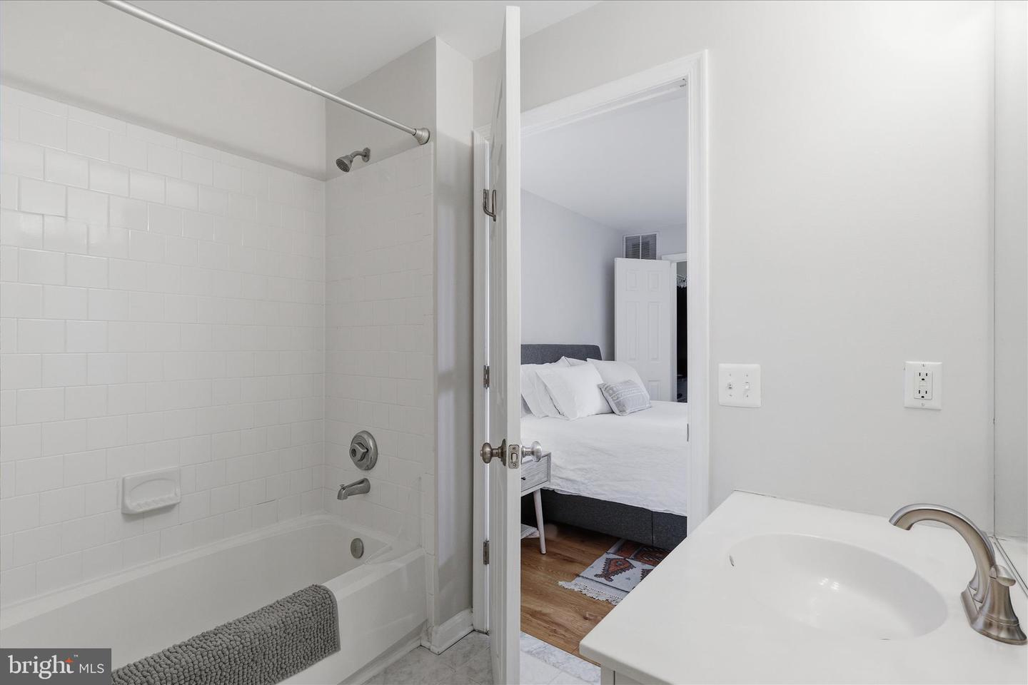 11708 TOLSON PL #11708, WOODBRIDGE, Virginia 22192, 2 Bedrooms Bedrooms, 8 Rooms Rooms,2 BathroomsBathrooms,Residential,For sale,11708 TOLSON PL #11708,VAPW2107700 MLS # VAPW2107700 11708 TOLSON PL #11708, WOODBRIDGE, Virginia 22192, 2 Bedrooms Bedrooms, 8 Rooms Rooms,2 BathroomsBathrooms,Residential,For sale,11708 TOLSON PL #11708,VAPW2107700 MLS # VAPW2107700