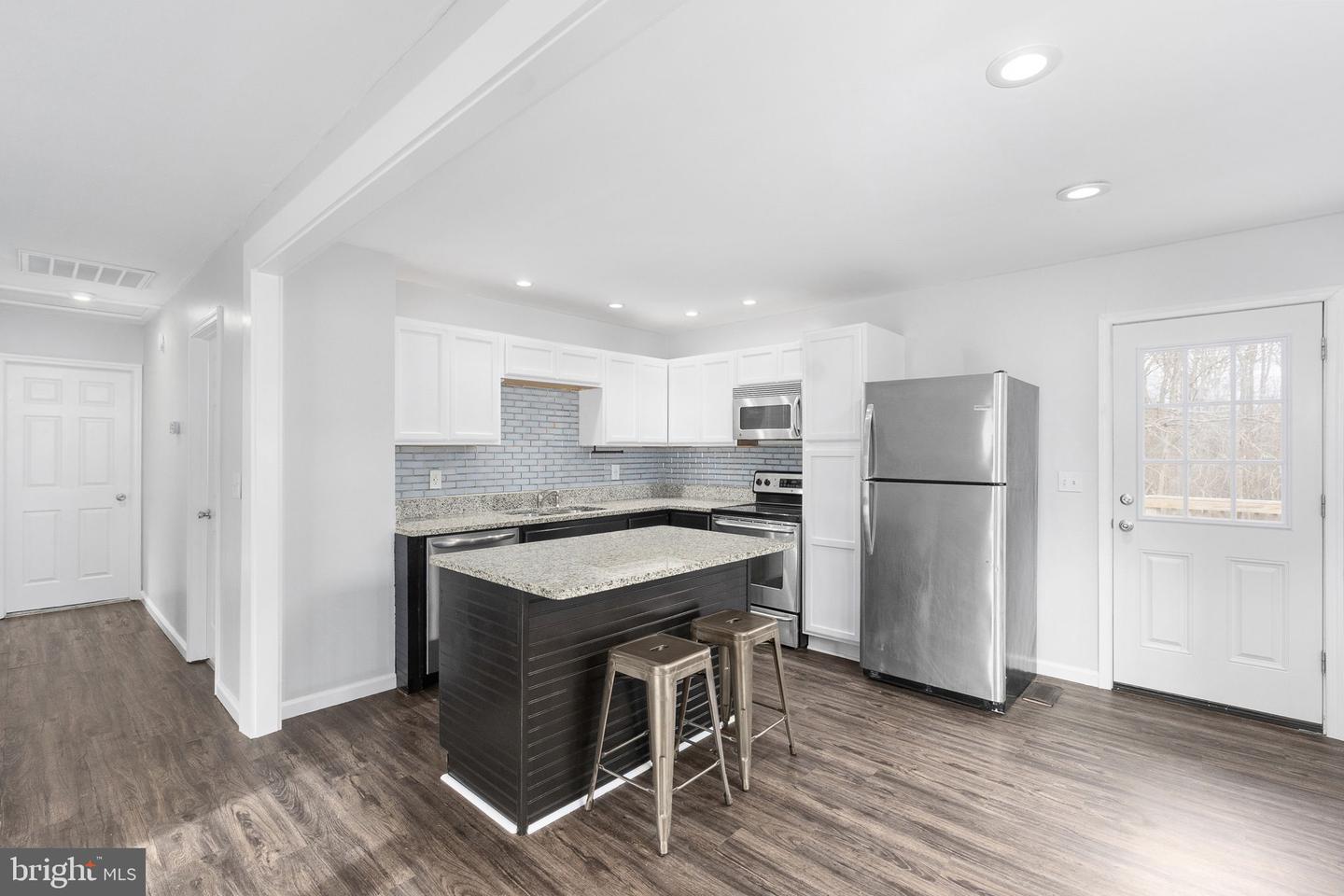 10309 SOLON DR, SPOTSYLVANIA, Virginia 22551, 3 Bedrooms Bedrooms, ,2 BathroomsBathrooms,Residential,For sale,10309 SOLON DR,VASP2037552 MLS # VASP2037552