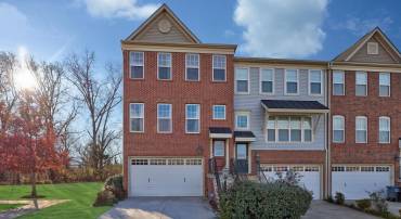 43362 WAYFARER SQ, CHANTILLY, Virginia 20152, 3 Bedrooms Bedrooms, ,2 BathroomsBathrooms,Residential,For sale,43362 WAYFARER SQ,VALO2111382 MLS # VALO2111382