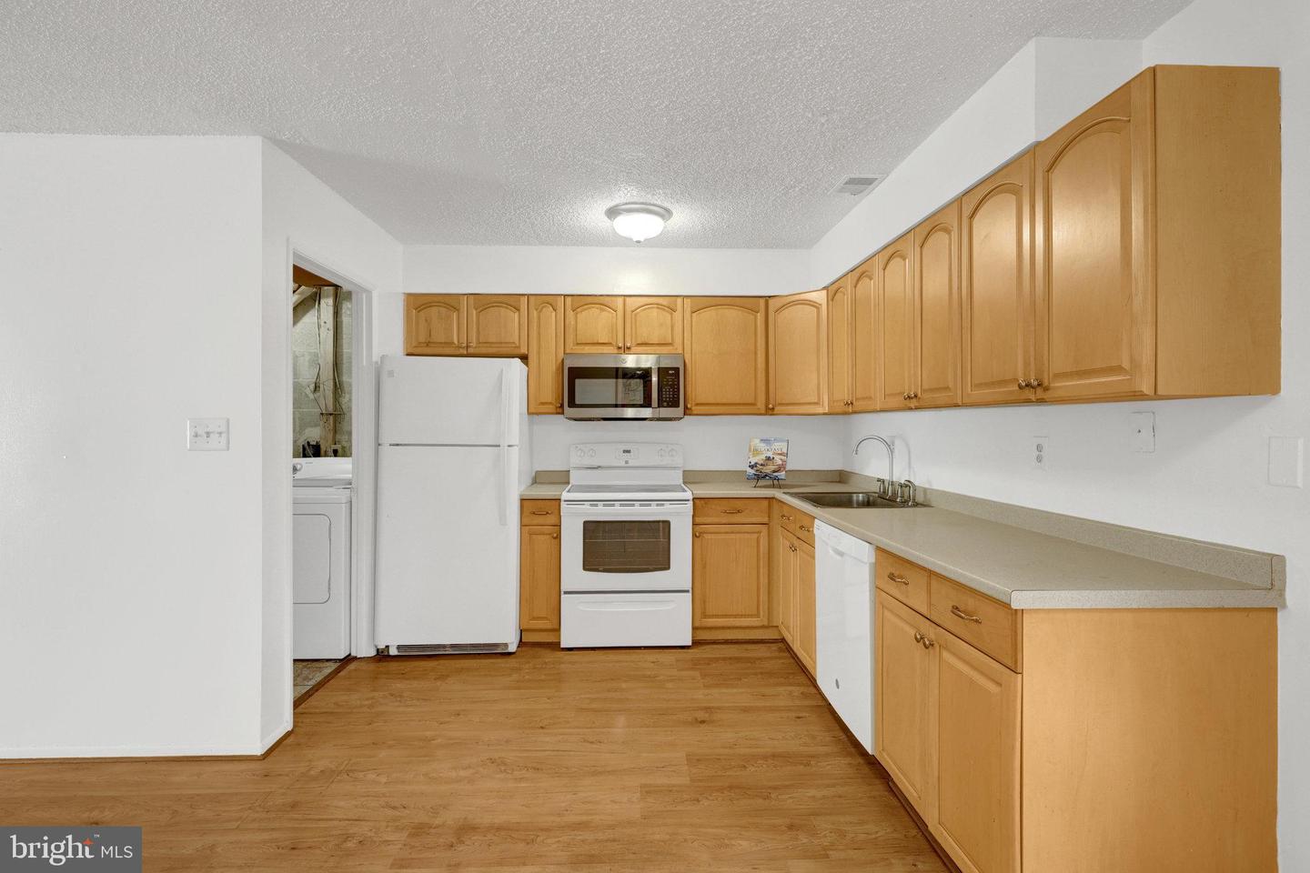 2142 CARTWRIGHT PL, RESTON, Virginia 20191, 3 Bedrooms Bedrooms, ,1 BathroomBathrooms,Residential,For sale,2142 CARTWRIGHT PL,VAFX2279954 MLS # VAFX2279954 2142 CARTWRIGHT PL, RESTON, Virginia 20191, 3 Bedrooms Bedrooms, ,1 BathroomBathrooms,Residential,For sale,2142 CARTWRIGHT PL,VAFX2279954 MLS # VAFX2279954