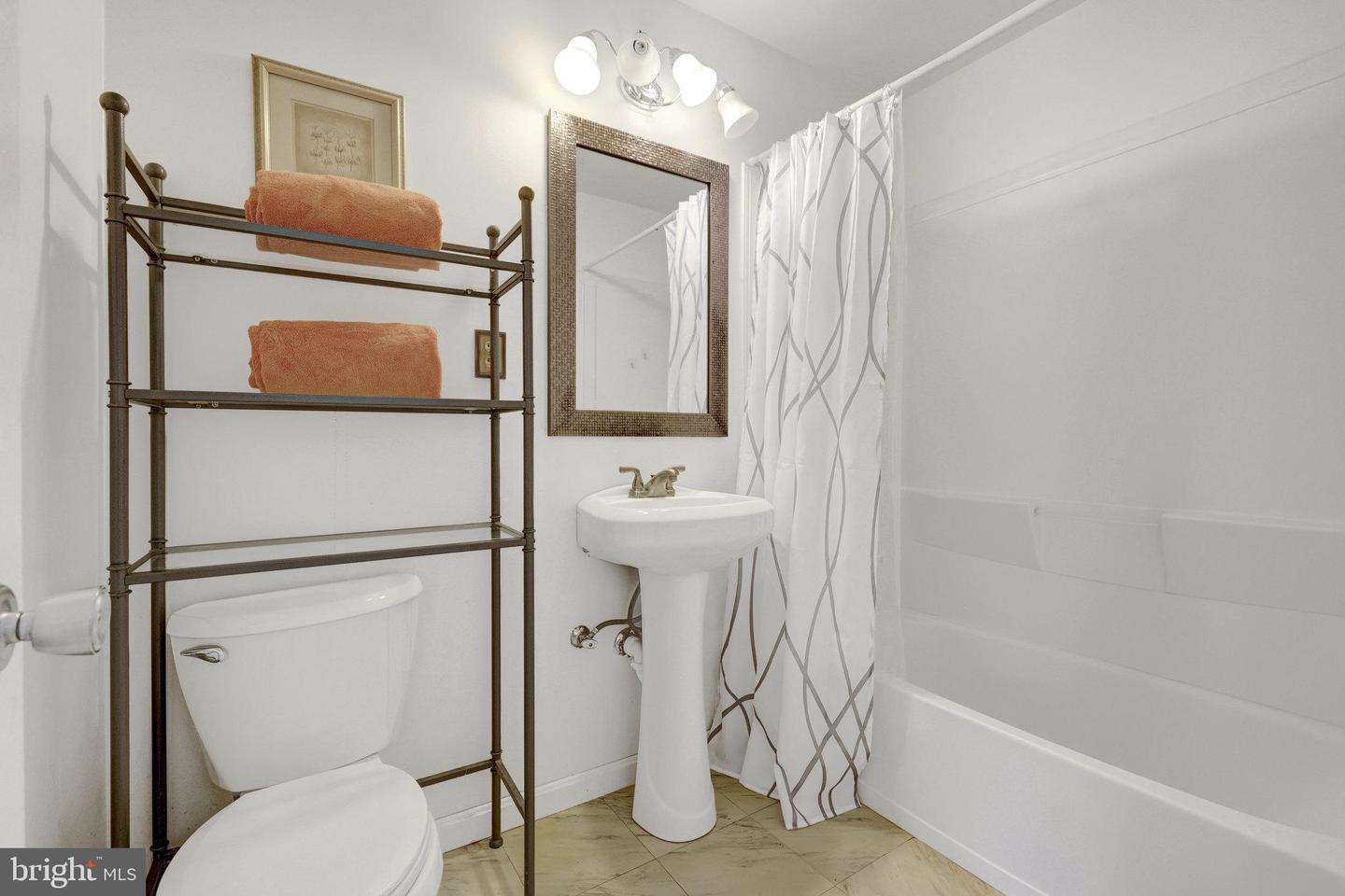 2142 CARTWRIGHT PL, RESTON, Virginia 20191, 3 Bedrooms Bedrooms, ,1 BathroomBathrooms,Residential,For sale,2142 CARTWRIGHT PL,VAFX2279954 MLS # VAFX2279954 2142 CARTWRIGHT PL, RESTON, Virginia 20191, 3 Bedrooms Bedrooms, ,1 BathroomBathrooms,Residential,For sale,2142 CARTWRIGHT PL,VAFX2279954 MLS # VAFX2279954