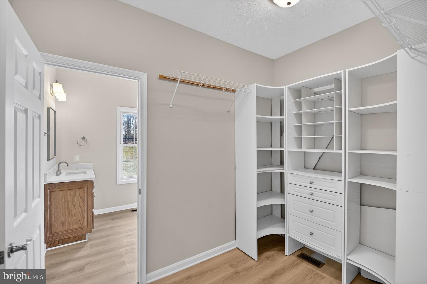 293 PENNY ANN LN, STRASBURG, Virginia 22657, 3 Bedrooms Bedrooms, ,3 BathroomsBathrooms,Residential,For sale,293 PENNY ANN LN,VAWR2012848 MLS # VAWR2012848 293 PENNY ANN LN, STRASBURG, Virginia 22657, 3 Bedrooms Bedrooms, ,3 BathroomsBathrooms,Residential,For sale,293 PENNY ANN LN,VAWR2012848 MLS # VAWR2012848