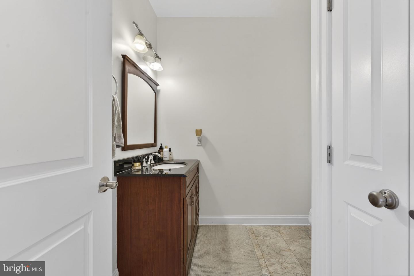 15145 LEES CROSSING LN, LEESBURG, Virginia 20176, 6 Bedrooms Bedrooms, ,4 BathroomsBathrooms,Residential,For sale,15145 LEES CROSSING LN,VALO2111708 MLS # VALO2111708 15145 LEES CROSSING LN, LEESBURG, Virginia 20176, 6 Bedrooms Bedrooms, ,4 BathroomsBathrooms,Residential,For sale,15145 LEES CROSSING LN,VALO2111708 MLS # VALO2111708