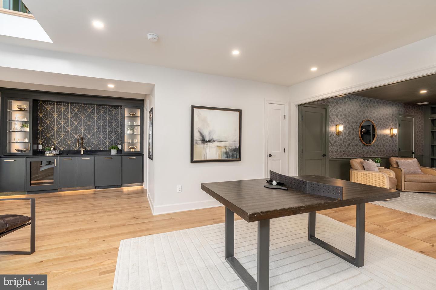 2619 WISCONSIN AVE NW, WASHINGTON, District Of Columbia 20007, 6 Bedrooms Bedrooms, ,6 BathroomsBathrooms,Residential,For sale,2619 WISCONSIN AVE NW,DCDC2233526 MLS # DCDC2233526 2619 WISCONSIN AVE NW, WASHINGTON, District Of Columbia 20007, 6 Bedrooms Bedrooms, ,6 BathroomsBathrooms,Residential,For sale,2619 WISCONSIN AVE NW,DCDC2233526 MLS # DCDC2233526