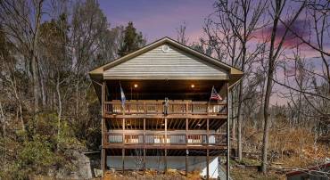 167 BECKWITH DR, FRONT ROYAL, Virginia 22630, 3 Bedrooms Bedrooms, ,2 BathroomsBathrooms,Residential,For sale,167 BECKWITH DR,VAWR2012874 MLS # VAWR2012874