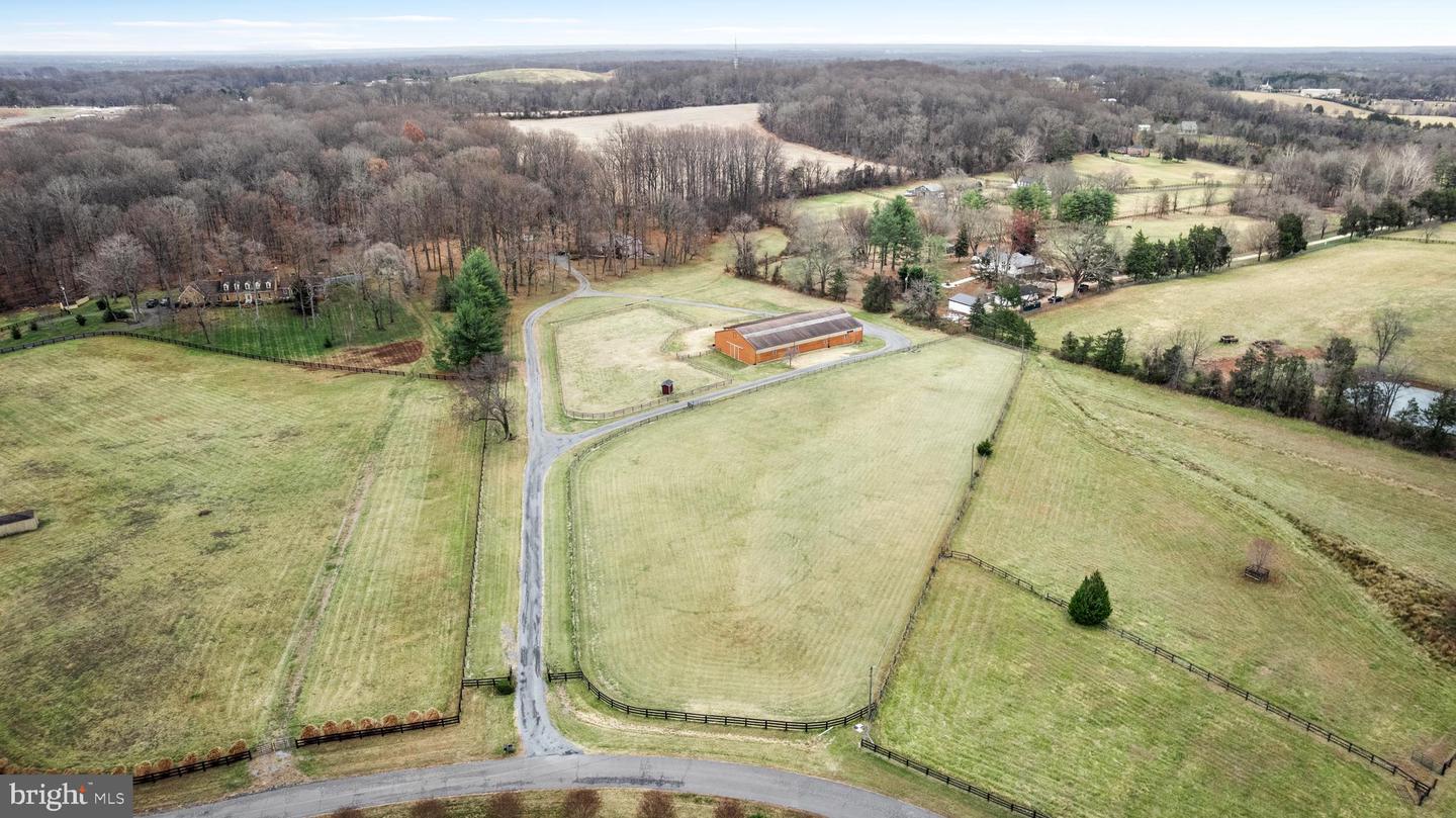 7145 LEETON RIDGE RD, WARRENTON, Virginia 20186, 3 Bedrooms Bedrooms, 8 Rooms Rooms,2 BathroomsBathrooms,Residential,For sale,7145 LEETON RIDGE RD,VAFQ2019854 MLS # VAFQ2019854 7145 LEETON RIDGE RD, WARRENTON, Virginia 20186, 3 Bedrooms Bedrooms, 8 Rooms Rooms,2 BathroomsBathrooms,Residential,For sale,7145 LEETON RIDGE RD,VAFQ2019854 MLS # VAFQ2019854