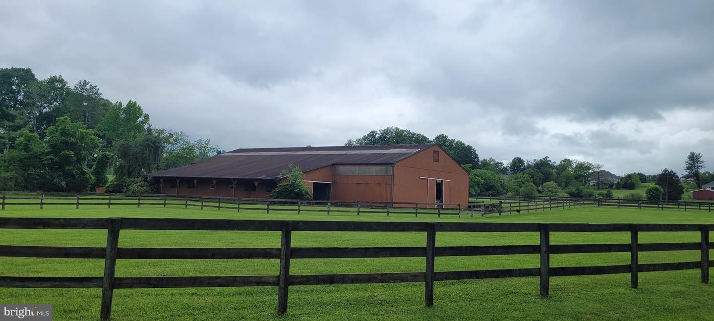 7145 LEETON RIDGE RD, WARRENTON, Virginia 20186, 3 Bedrooms Bedrooms, 8 Rooms Rooms,2 BathroomsBathrooms,Residential,For sale,7145 LEETON RIDGE RD,VAFQ2019854 MLS # VAFQ2019854 7145 LEETON RIDGE RD, WARRENTON, Virginia 20186, 3 Bedrooms Bedrooms, 8 Rooms Rooms,2 BathroomsBathrooms,Residential,For sale,7145 LEETON RIDGE RD,VAFQ2019854 MLS # VAFQ2019854