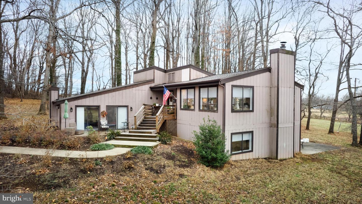 7145 LEETON RIDGE RD, WARRENTON, Virginia 20186, 3 Bedrooms Bedrooms, 8 Rooms Rooms,2 BathroomsBathrooms,Residential,For sale,7145 LEETON RIDGE RD,VAFQ2019854 MLS # VAFQ2019854 7145 LEETON RIDGE RD, WARRENTON, Virginia 20186, 3 Bedrooms Bedrooms, 8 Rooms Rooms,2 BathroomsBathrooms,Residential,For sale,7145 LEETON RIDGE RD,VAFQ2019854 MLS # VAFQ2019854