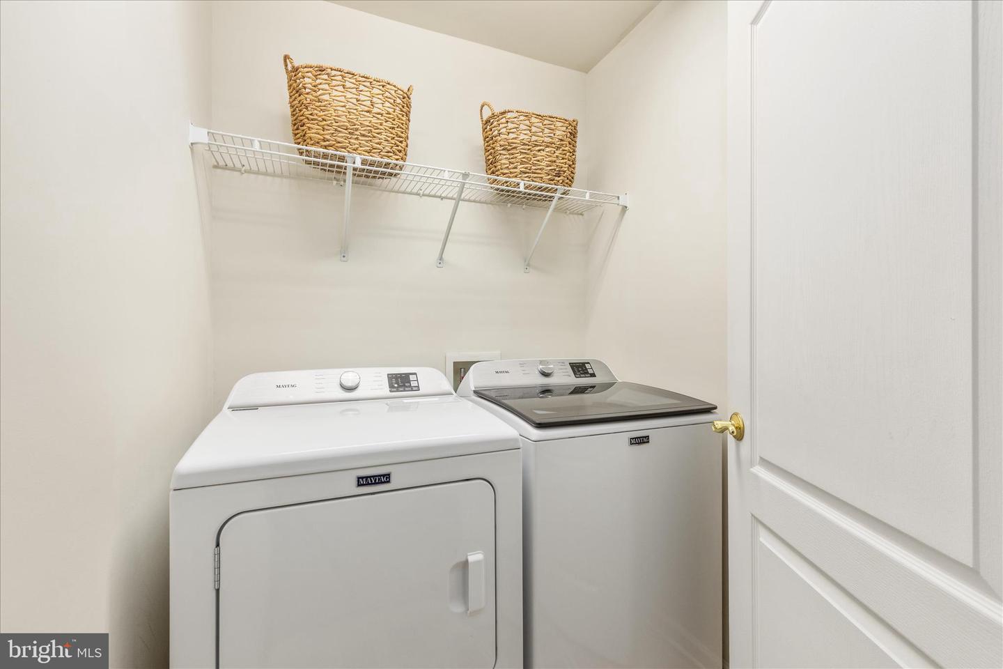 15831 FOURMILE CREEK CT, HAYMARKET, Virginia 20169, 3 Bedrooms Bedrooms, ,3 BathroomsBathrooms,Residential,For sale,15831 FOURMILE CREEK CT,VAPW2108748 MLS # VAPW2108748 15831 FOURMILE CREEK CT, HAYMARKET, Virginia 20169, 3 Bedrooms Bedrooms, ,3 BathroomsBathrooms,Residential,For sale,15831 FOURMILE CREEK CT,VAPW2108748 MLS # VAPW2108748