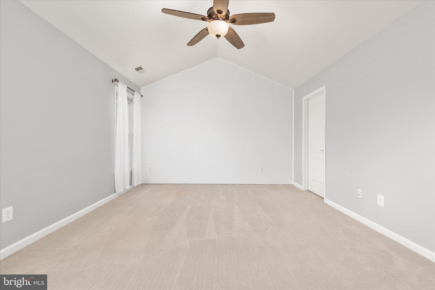 15831 FOURMILE CREEK CT, HAYMARKET, Virginia 20169, 3 Bedrooms Bedrooms, ,3 BathroomsBathrooms,Residential,For sale,15831 FOURMILE CREEK CT,VAPW2108748 MLS # VAPW2108748 15831 FOURMILE CREEK CT, HAYMARKET, Virginia 20169, 3 Bedrooms Bedrooms, ,3 BathroomsBathrooms,Residential,For sale,15831 FOURMILE CREEK CT,VAPW2108748 MLS # VAPW2108748