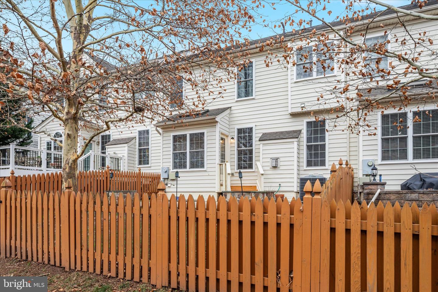 15831 FOURMILE CREEK CT, HAYMARKET, Virginia 20169, 3 Bedrooms Bedrooms, ,3 BathroomsBathrooms,Residential,For sale,15831 FOURMILE CREEK CT,VAPW2108748 MLS # VAPW2108748 15831 FOURMILE CREEK CT, HAYMARKET, Virginia 20169, 3 Bedrooms Bedrooms, ,3 BathroomsBathrooms,Residential,For sale,15831 FOURMILE CREEK CT,VAPW2108748 MLS # VAPW2108748