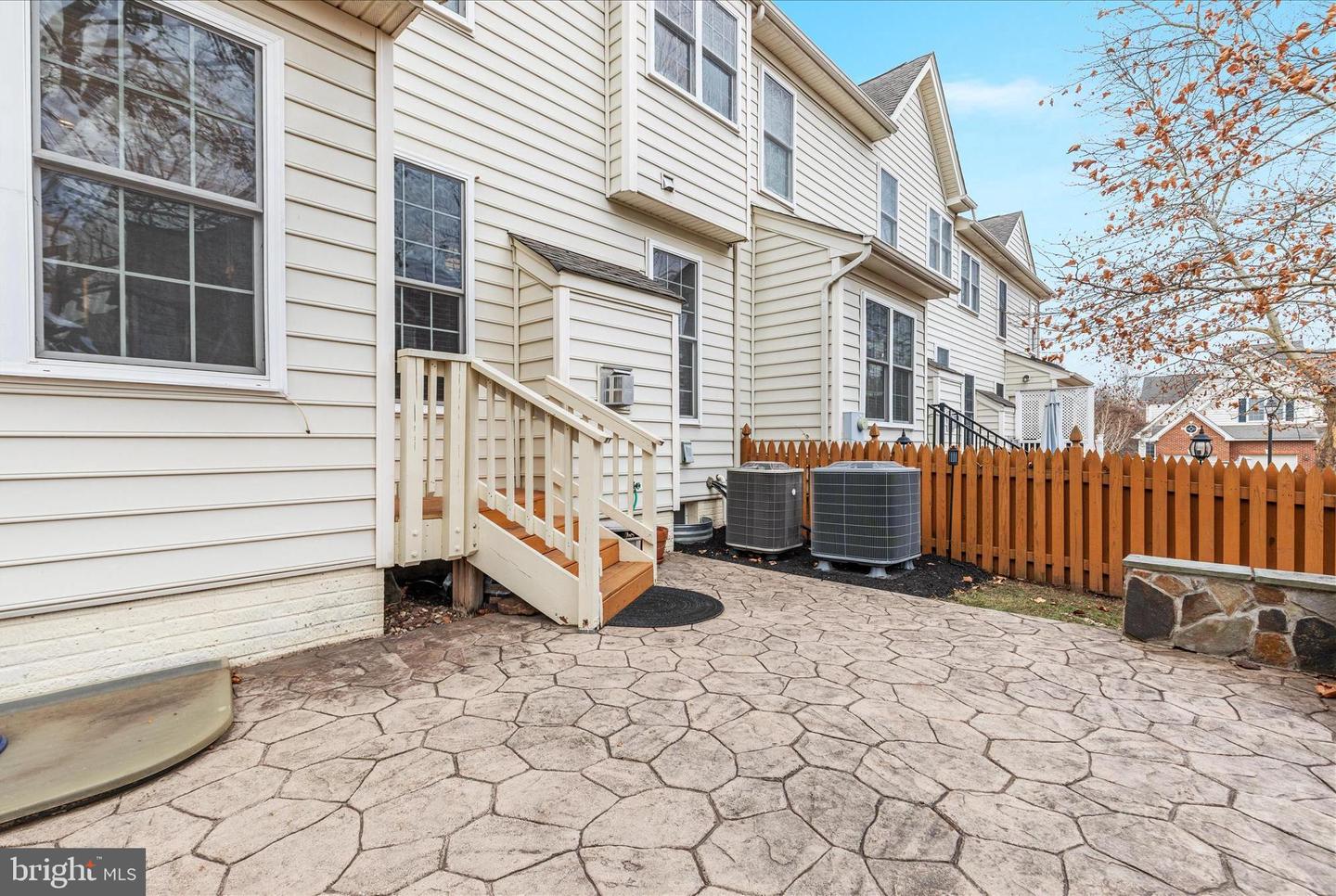 15831 FOURMILE CREEK CT, HAYMARKET, Virginia 20169, 3 Bedrooms Bedrooms, ,3 BathroomsBathrooms,Residential,For sale,15831 FOURMILE CREEK CT,VAPW2108748 MLS # VAPW2108748 15831 FOURMILE CREEK CT, HAYMARKET, Virginia 20169, 3 Bedrooms Bedrooms, ,3 BathroomsBathrooms,Residential,For sale,15831 FOURMILE CREEK CT,VAPW2108748 MLS # VAPW2108748