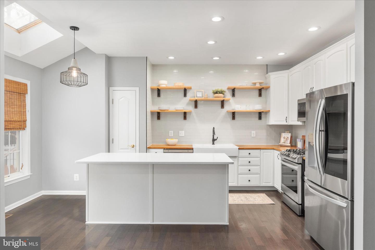 15831 FOURMILE CREEK CT, HAYMARKET, Virginia 20169, 3 Bedrooms Bedrooms, ,3 BathroomsBathrooms,Residential,For sale,15831 FOURMILE CREEK CT,VAPW2108748 MLS # VAPW2108748 15831 FOURMILE CREEK CT, HAYMARKET, Virginia 20169, 3 Bedrooms Bedrooms, ,3 BathroomsBathrooms,Residential,For sale,15831 FOURMILE CREEK CT,VAPW2108748 MLS # VAPW2108748