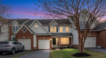 15831 FOURMILE CREEK CT, HAYMARKET, Virginia 20169, 3 Bedrooms Bedrooms, ,3 BathroomsBathrooms,Residential,For sale,15831 FOURMILE CREEK CT,VAPW2108748 MLS # VAPW2108748