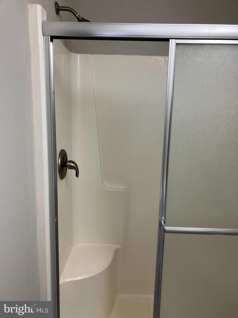 114 BUCKINGHAM DR, STEPHENS CITY, Virginia 22655, 4 Bedrooms Bedrooms, ,3 BathroomsBathrooms,Residential,For sale,114 BUCKINGHAM DR,VAFV2038368 MLS # VAFV2038368 114 BUCKINGHAM DR, STEPHENS CITY, Virginia 22655, 4 Bedrooms Bedrooms, ,3 BathroomsBathrooms,Residential,For sale,114 BUCKINGHAM DR,VAFV2038368 MLS # VAFV2038368