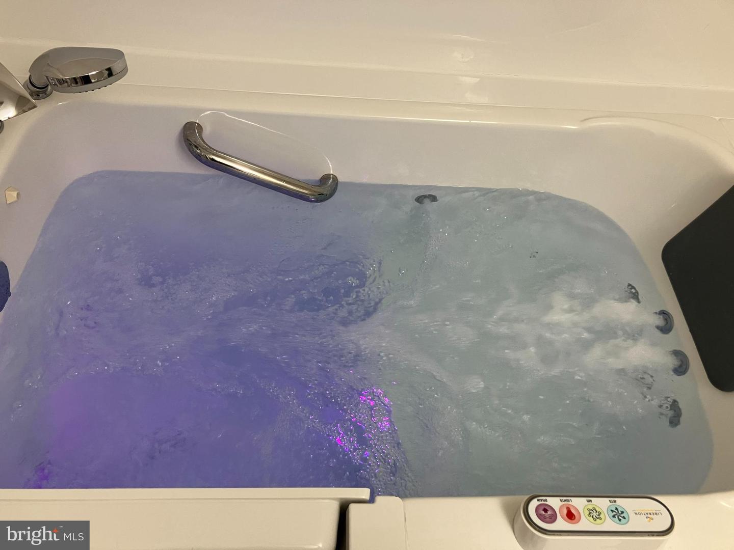 114 BUCKINGHAM DR, STEPHENS CITY, Virginia 22655, 4 Bedrooms Bedrooms, ,3 BathroomsBathrooms,Residential,For sale,114 BUCKINGHAM DR,VAFV2038368 MLS # VAFV2038368 114 BUCKINGHAM DR, STEPHENS CITY, Virginia 22655, 4 Bedrooms Bedrooms, ,3 BathroomsBathrooms,Residential,For sale,114 BUCKINGHAM DR,VAFV2038368 MLS # VAFV2038368