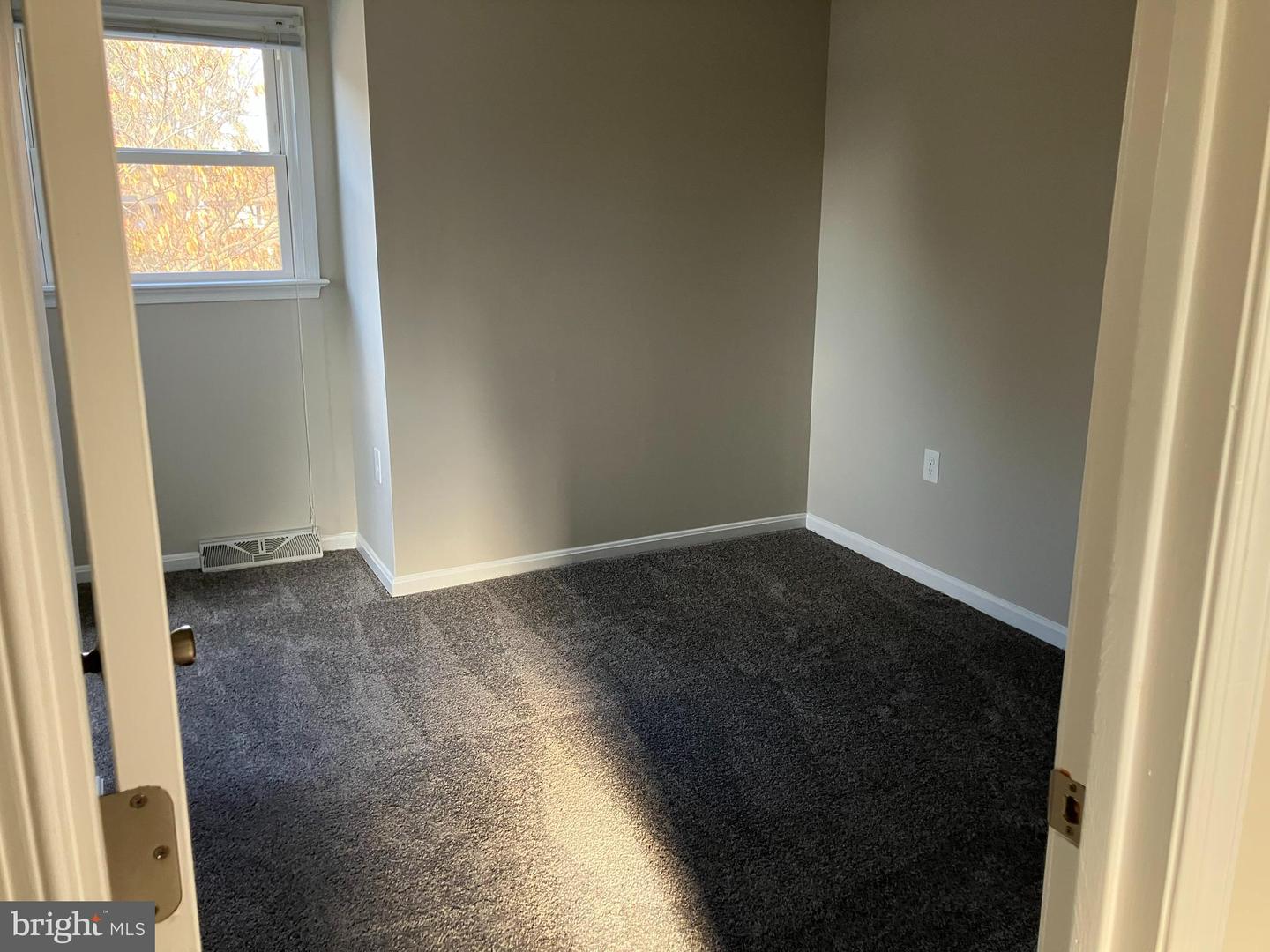 114 BUCKINGHAM DR, STEPHENS CITY, Virginia 22655, 4 Bedrooms Bedrooms, ,3 BathroomsBathrooms,Residential,For sale,114 BUCKINGHAM DR,VAFV2038368 MLS # VAFV2038368 114 BUCKINGHAM DR, STEPHENS CITY, Virginia 22655, 4 Bedrooms Bedrooms, ,3 BathroomsBathrooms,Residential,For sale,114 BUCKINGHAM DR,VAFV2038368 MLS # VAFV2038368