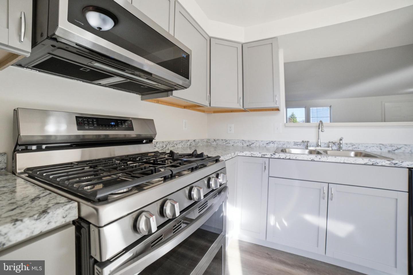 16828 TOMS RIVER LOOP, DUMFRIES, Virginia 22026, 3 Bedrooms Bedrooms, 7 Rooms Rooms,2 BathroomsBathrooms,Residential,For sale,16828 TOMS RIVER LOOP,VAPW2108826 MLS # VAPW2108826 16828 TOMS RIVER LOOP, DUMFRIES, Virginia 22026, 3 Bedrooms Bedrooms, 7 Rooms Rooms,2 BathroomsBathrooms,Residential,For sale,16828 TOMS RIVER LOOP,VAPW2108826 MLS # VAPW2108826