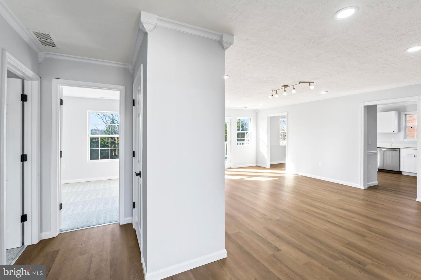 231 DERBY LN, LOUISA, Virginia 23093, 4 Bedrooms Bedrooms, 11 Rooms Rooms,2 BathroomsBathrooms,Residential,For sale,231 DERBY LN,VALA2008994 MLS # VALA2008994 231 DERBY LN, LOUISA, Virginia 23093, 4 Bedrooms Bedrooms, 11 Rooms Rooms,2 BathroomsBathrooms,Residential,For sale,231 DERBY LN,VALA2008994 MLS # VALA2008994