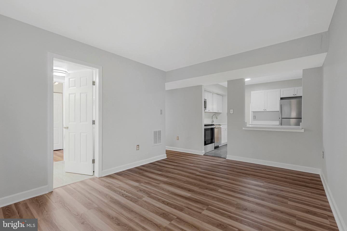 1801 IVY OAK SQ #65, RESTON, Virginia 20190, 4 Bedrooms Bedrooms, ,2 BathroomsBathrooms,Residential,For sale,1801 IVY OAK SQ #65,VAFX2282038 MLS # VAFX2282038 1801 IVY OAK SQ #65, RESTON, Virginia 20190, 4 Bedrooms Bedrooms, ,2 BathroomsBathrooms,Residential,For sale,1801 IVY OAK SQ #65,VAFX2282038 MLS # VAFX2282038