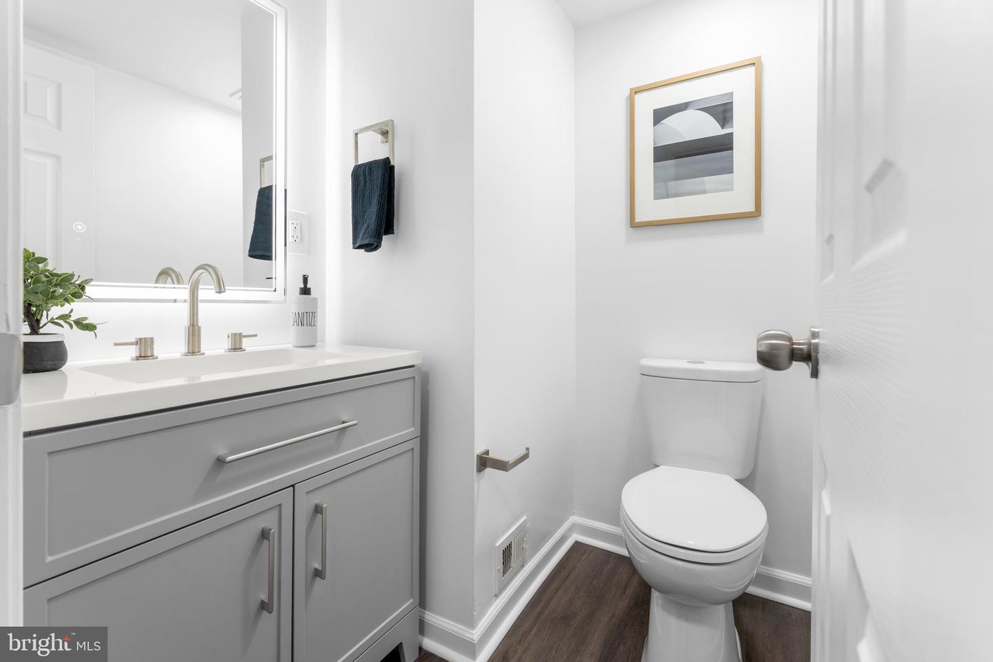 4107 MASSACHUSETTS AVE SE #9, WASHINGTON, District Of Columbia 20019, 4 Bedrooms Bedrooms, ,3 BathroomsBathrooms,Residential,For sale,4107 MASSACHUSETTS AVE SE #9,DCDC2234350 MLS # DCDC2234350 4107 MASSACHUSETTS AVE SE #9, WASHINGTON, District Of Columbia 20019, 4 Bedrooms Bedrooms, ,3 BathroomsBathrooms,Residential,For sale,4107 MASSACHUSETTS AVE SE #9,DCDC2234350 MLS # DCDC2234350