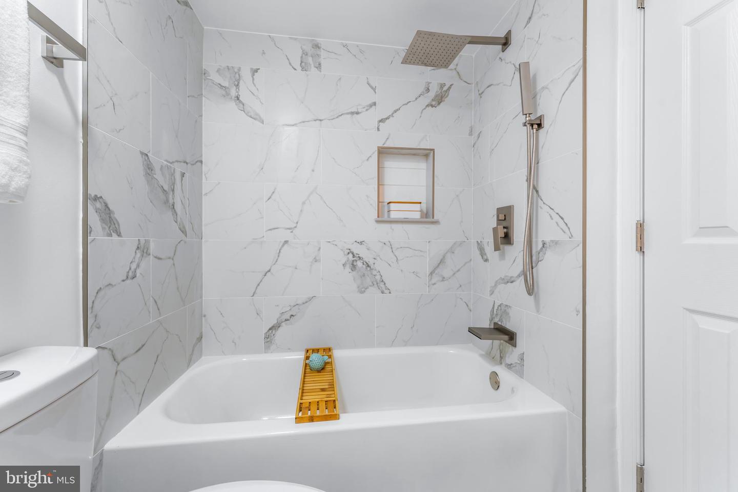 4107 MASSACHUSETTS AVE SE #9, WASHINGTON, District Of Columbia 20019, 4 Bedrooms Bedrooms, ,3 BathroomsBathrooms,Residential,For sale,4107 MASSACHUSETTS AVE SE #9,DCDC2234350 MLS # DCDC2234350 4107 MASSACHUSETTS AVE SE #9, WASHINGTON, District Of Columbia 20019, 4 Bedrooms Bedrooms, ,3 BathroomsBathrooms,Residential,For sale,4107 MASSACHUSETTS AVE SE #9,DCDC2234350 MLS # DCDC2234350