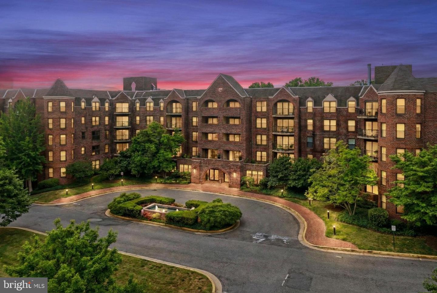 2100 LANGSTON BLVD #237, ARLINGTON, Virginia 22201, 2 Bedrooms Bedrooms, ,1 BathroomBathrooms,Residential,For sale,2100 LANGSTON BLVD #237,VAAR2066760 MLS # VAAR2066760