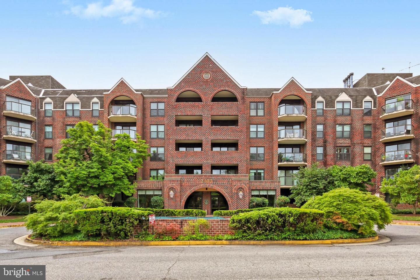 2100 LANGSTON BLVD #237, ARLINGTON, Virginia 22201, 2 Bedrooms Bedrooms, ,1 BathroomBathrooms,Residential,For sale,2100 LANGSTON BLVD #237,VAAR2066760 MLS # VAAR2066760 2100 LANGSTON BLVD #237, ARLINGTON, Virginia 22201, 2 Bedrooms Bedrooms, ,1 BathroomBathrooms,Residential,For sale,2100 LANGSTON BLVD #237,VAAR2066760 MLS # VAAR2066760