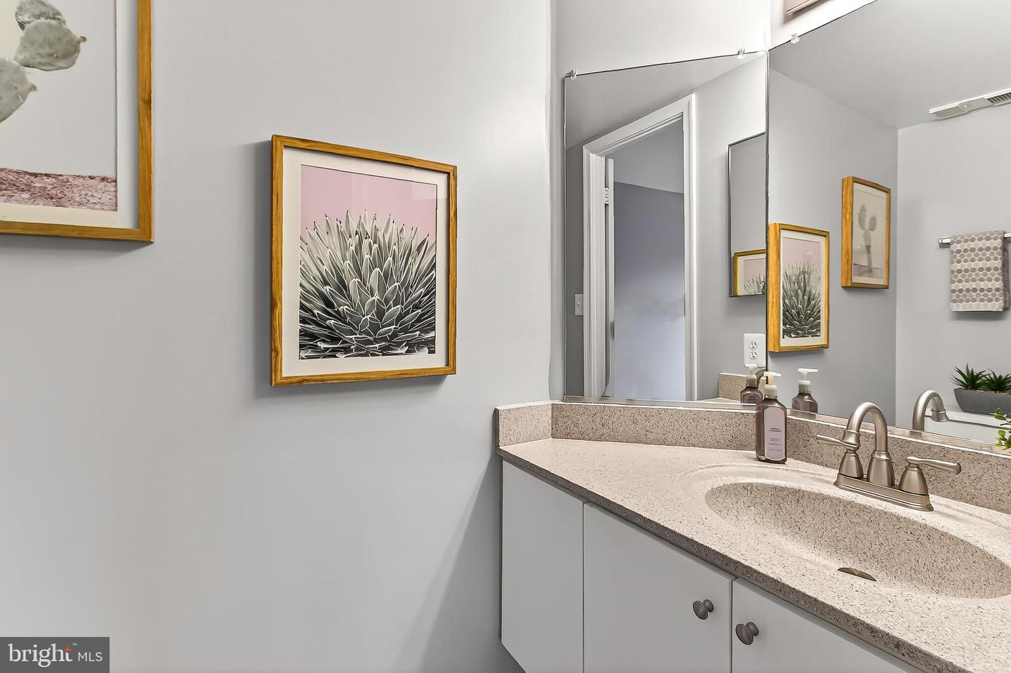 2100 LANGSTON BLVD #237, ARLINGTON, Virginia 22201, 2 Bedrooms Bedrooms, ,1 BathroomBathrooms,Residential,For sale,2100 LANGSTON BLVD #237,VAAR2066760 MLS # VAAR2066760 2100 LANGSTON BLVD #237, ARLINGTON, Virginia 22201, 2 Bedrooms Bedrooms, ,1 BathroomBathrooms,Residential,For sale,2100 LANGSTON BLVD #237,VAAR2066760 MLS # VAAR2066760