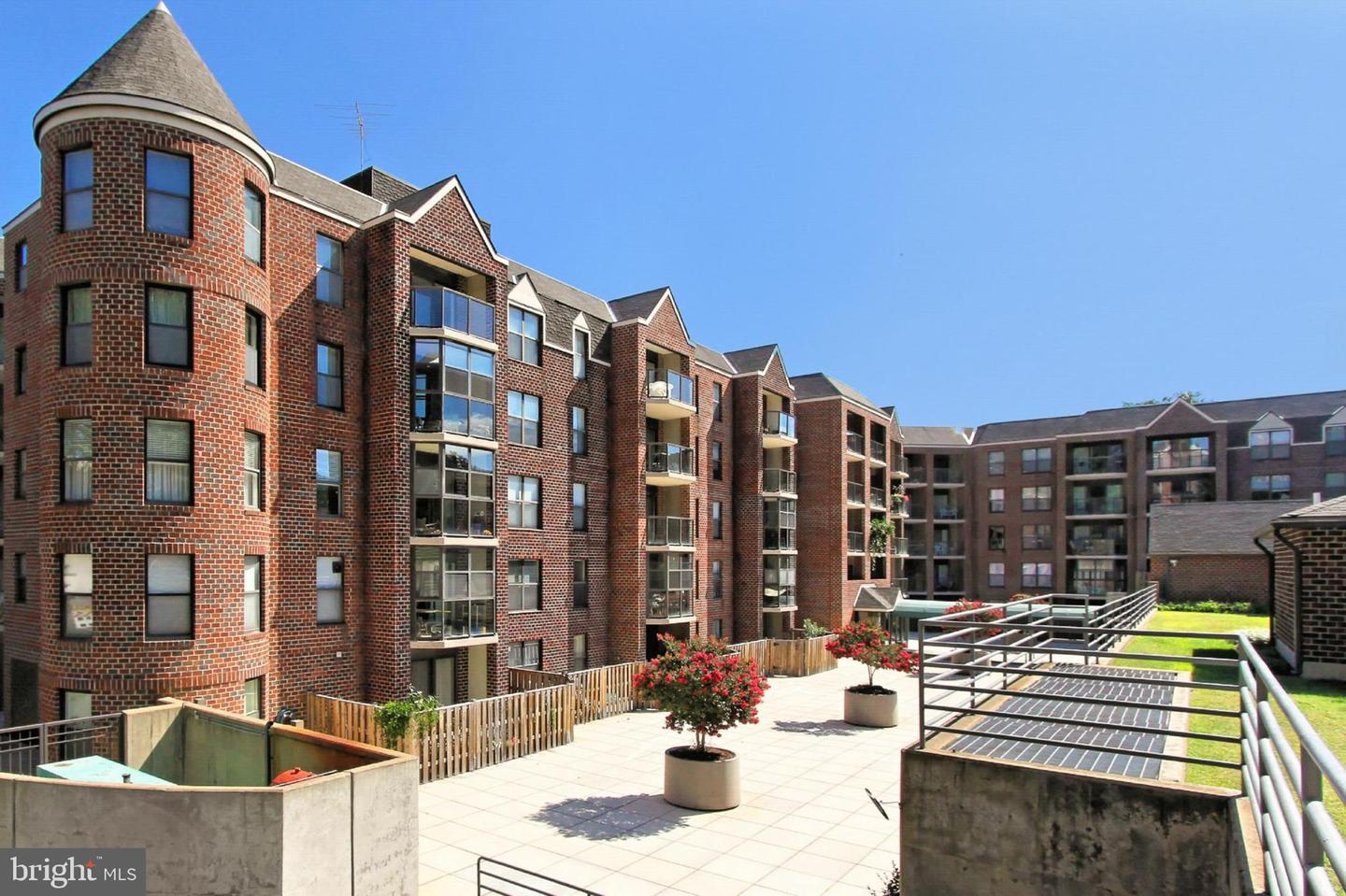 2100 LANGSTON BLVD #237, ARLINGTON, Virginia 22201, 2 Bedrooms Bedrooms, ,1 BathroomBathrooms,Residential,For sale,2100 LANGSTON BLVD #237,VAAR2066760 MLS # VAAR2066760 2100 LANGSTON BLVD #237, ARLINGTON, Virginia 22201, 2 Bedrooms Bedrooms, ,1 BathroomBathrooms,Residential,For sale,2100 LANGSTON BLVD #237,VAAR2066760 MLS # VAAR2066760