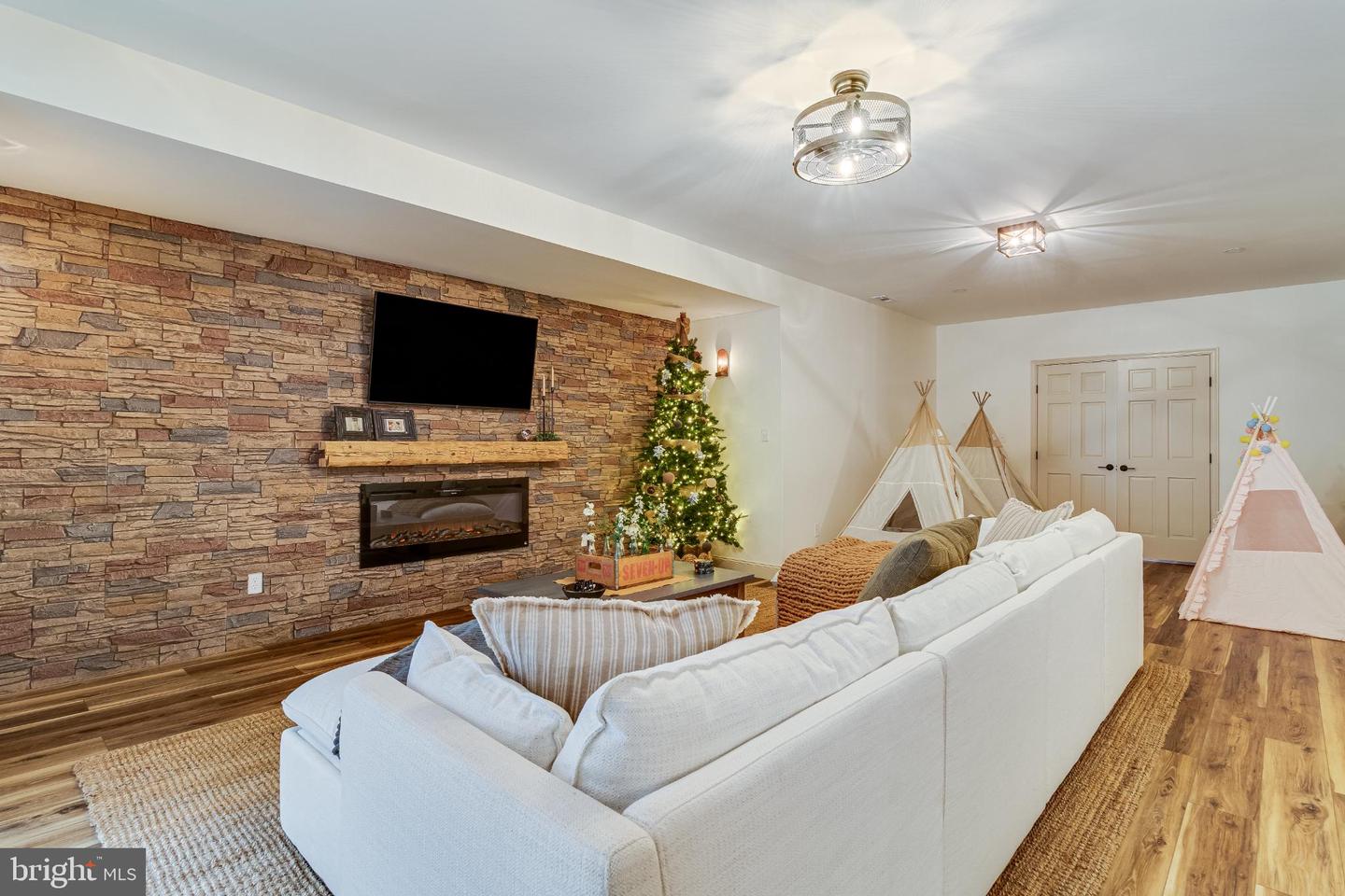 11026 WISTERIA LN, KING GEORGE, Virginia 22485, 4 Bedrooms Bedrooms, 8 Rooms Rooms,4 BathroomsBathrooms,Residential,For sale,11026 WISTERIA LN,VAKG2007366 MLS # VAKG2007366 11026 WISTERIA LN, KING GEORGE, Virginia 22485, 4 Bedrooms Bedrooms, 8 Rooms Rooms,4 BathroomsBathrooms,Residential,For sale,11026 WISTERIA LN,VAKG2007366 MLS # VAKG2007366